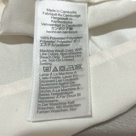 NEW! J. Crew Cream Sleeveless Blouse - Medium - Picture 5 of 6